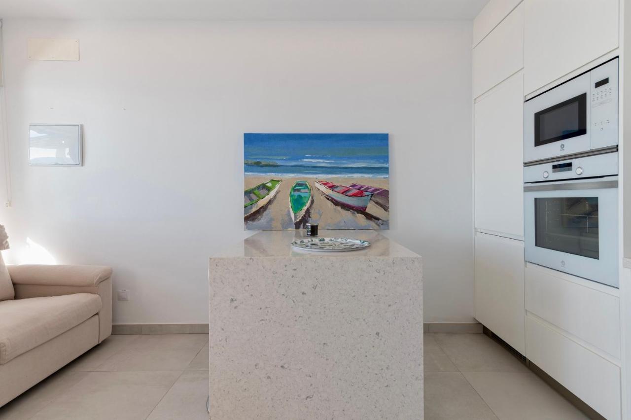 Brand New - Ocean Views - Sunset Terrace - Pool Appartement Puerto Rico  Buitenkant foto